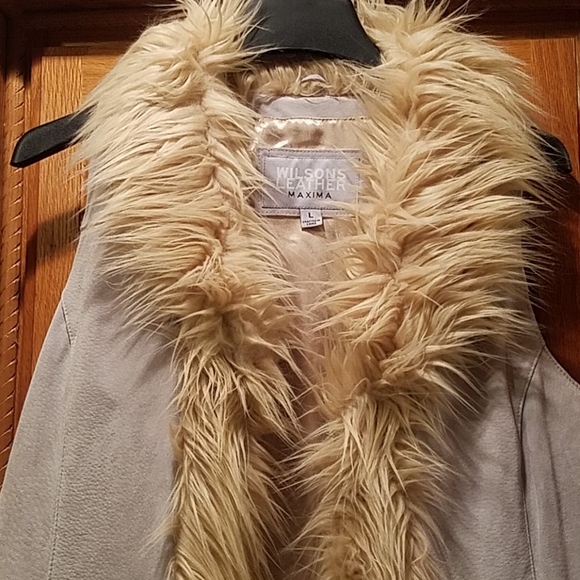 Jacket - Picture 3 of 4